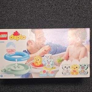 Lego Duplo Floating Animal Playset - Blue, Yellow, Green